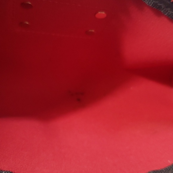 Louis Vuitton Eva Clutch - Picture 3 of 8